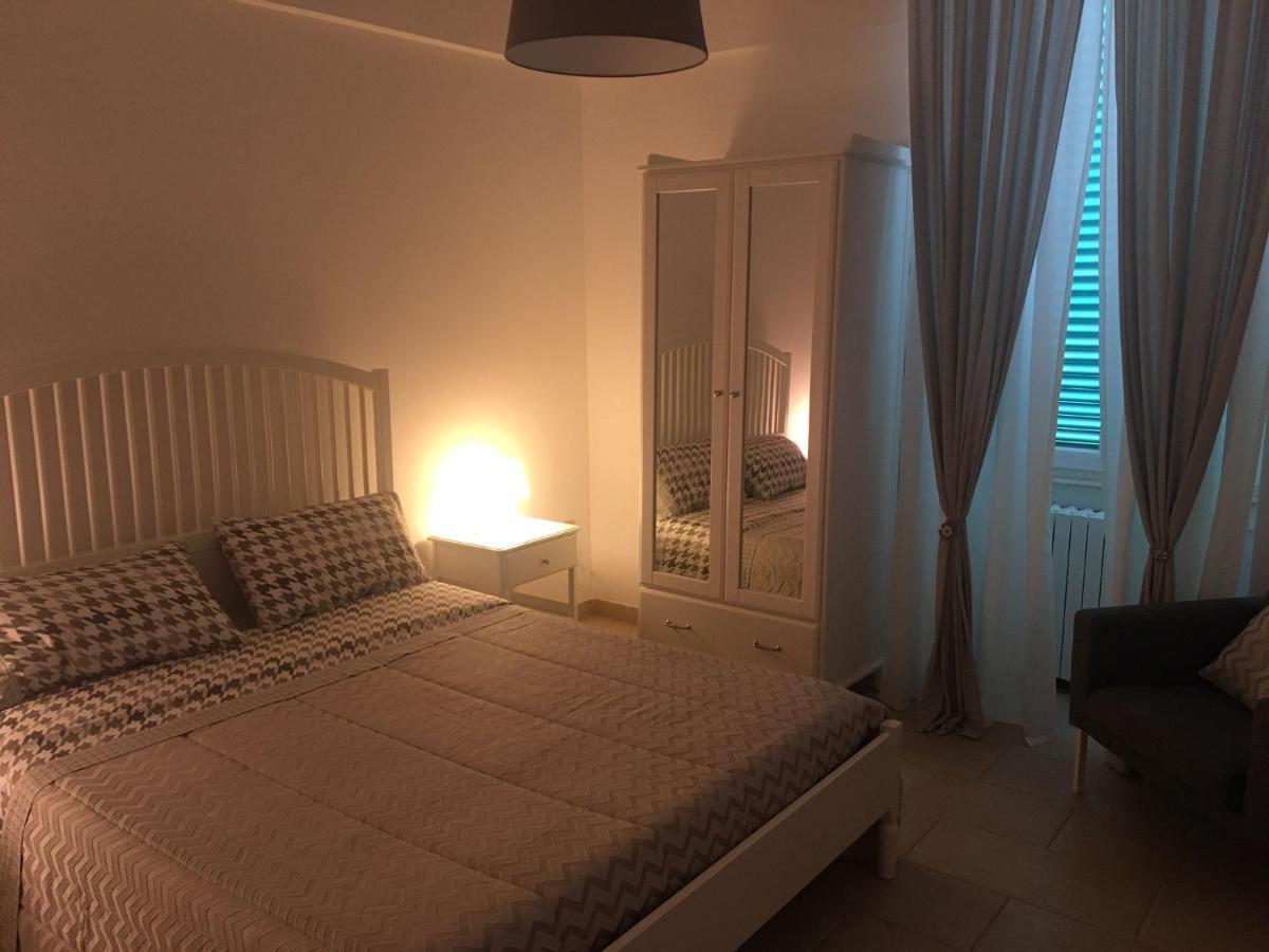 Loco43 Bed and Breakfast Noci Buitenkant foto