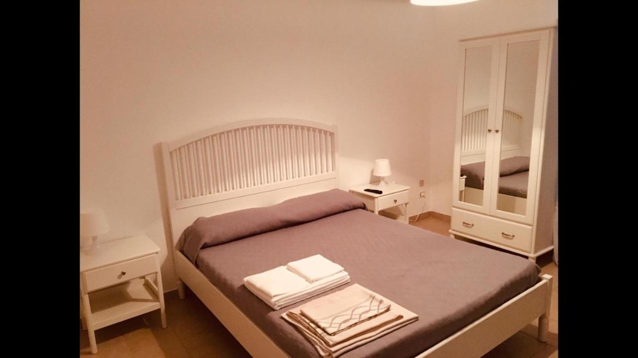 Loco43 Bed and Breakfast Noci Buitenkant foto