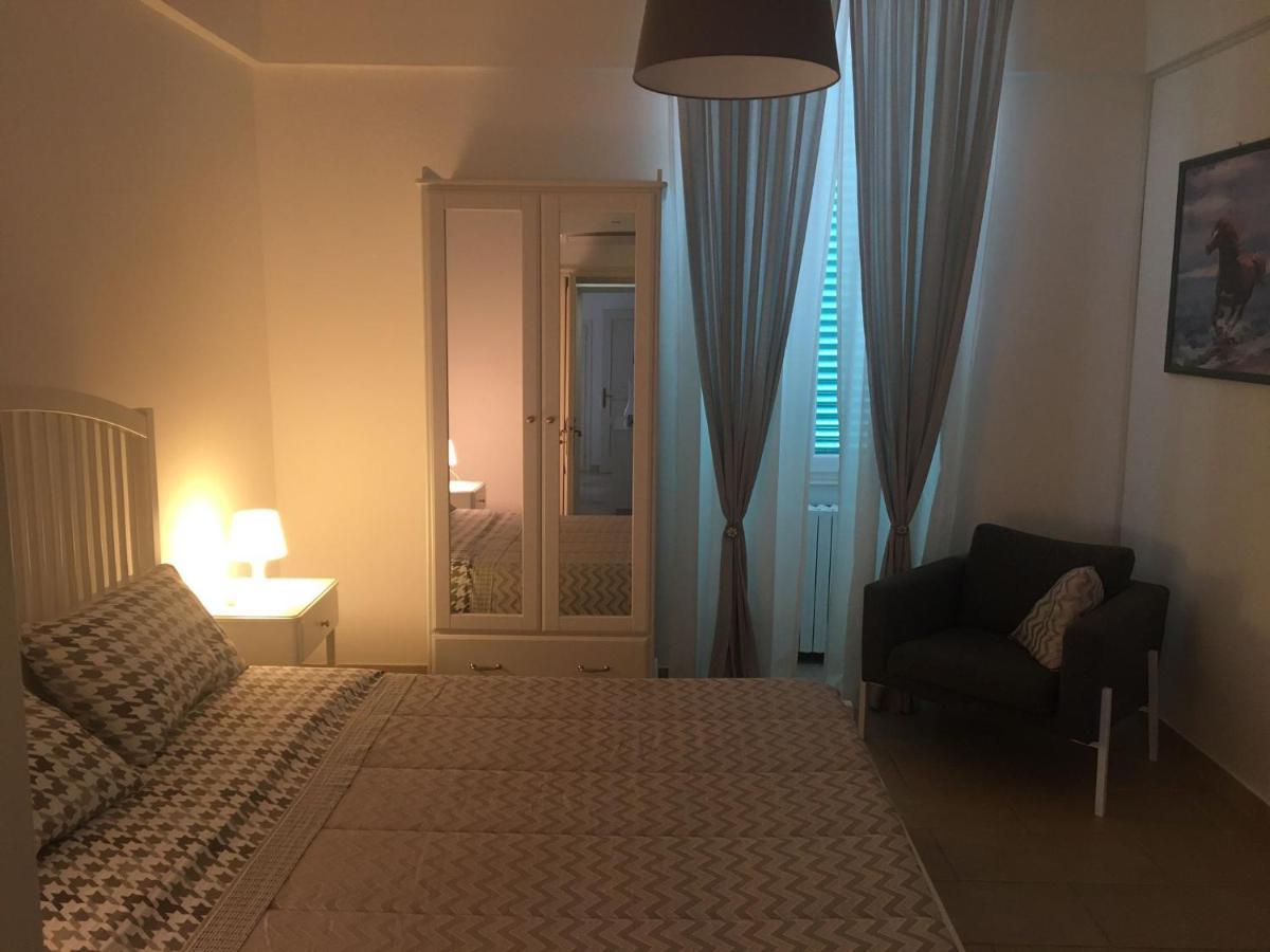 Loco43 Bed and Breakfast Noci Buitenkant foto