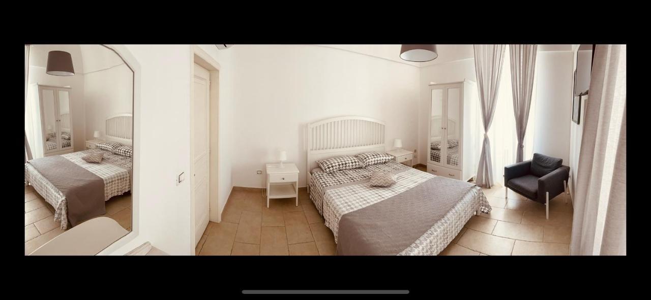 Loco43 Bed and Breakfast Noci Buitenkant foto